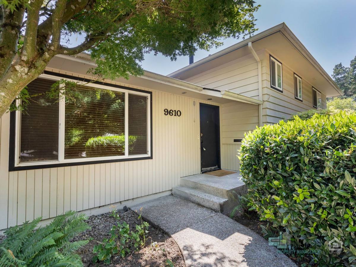 House for rent at 9610 SW Washington Place, Portland, OR 97225