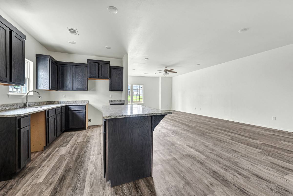 Apartment for rent at 927 S Benchmark Lane, Fayetteville, AR 72704