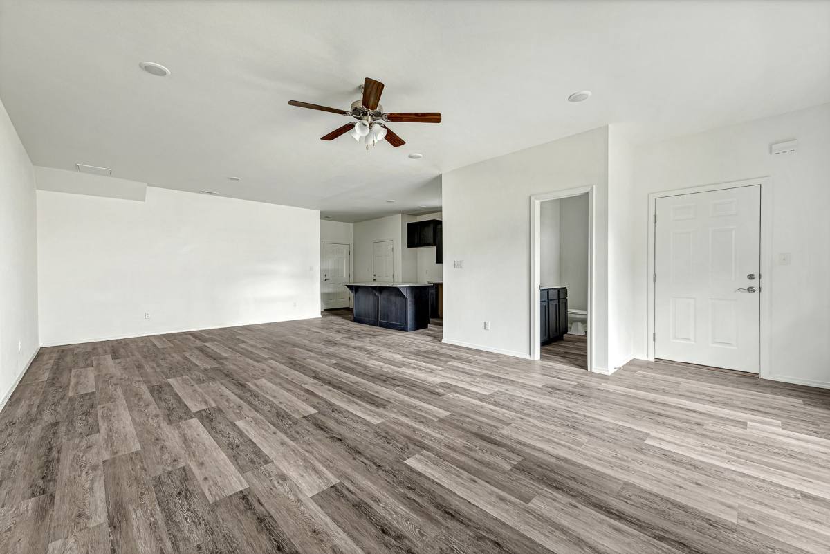 Apartment for rent at 927 S Benchmark Lane, Fayetteville, AR 72704