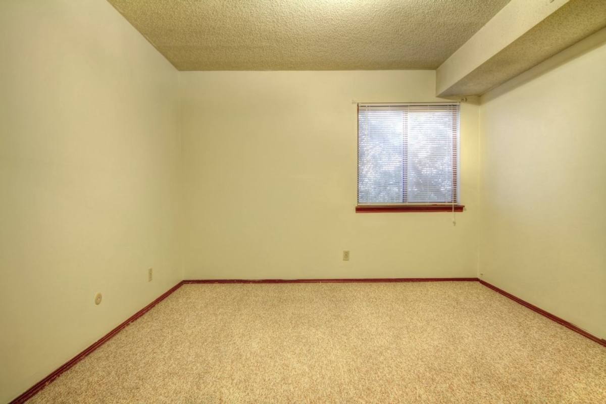 Apartment for rent at 2502 Myers Court, Champaign, IL 61822