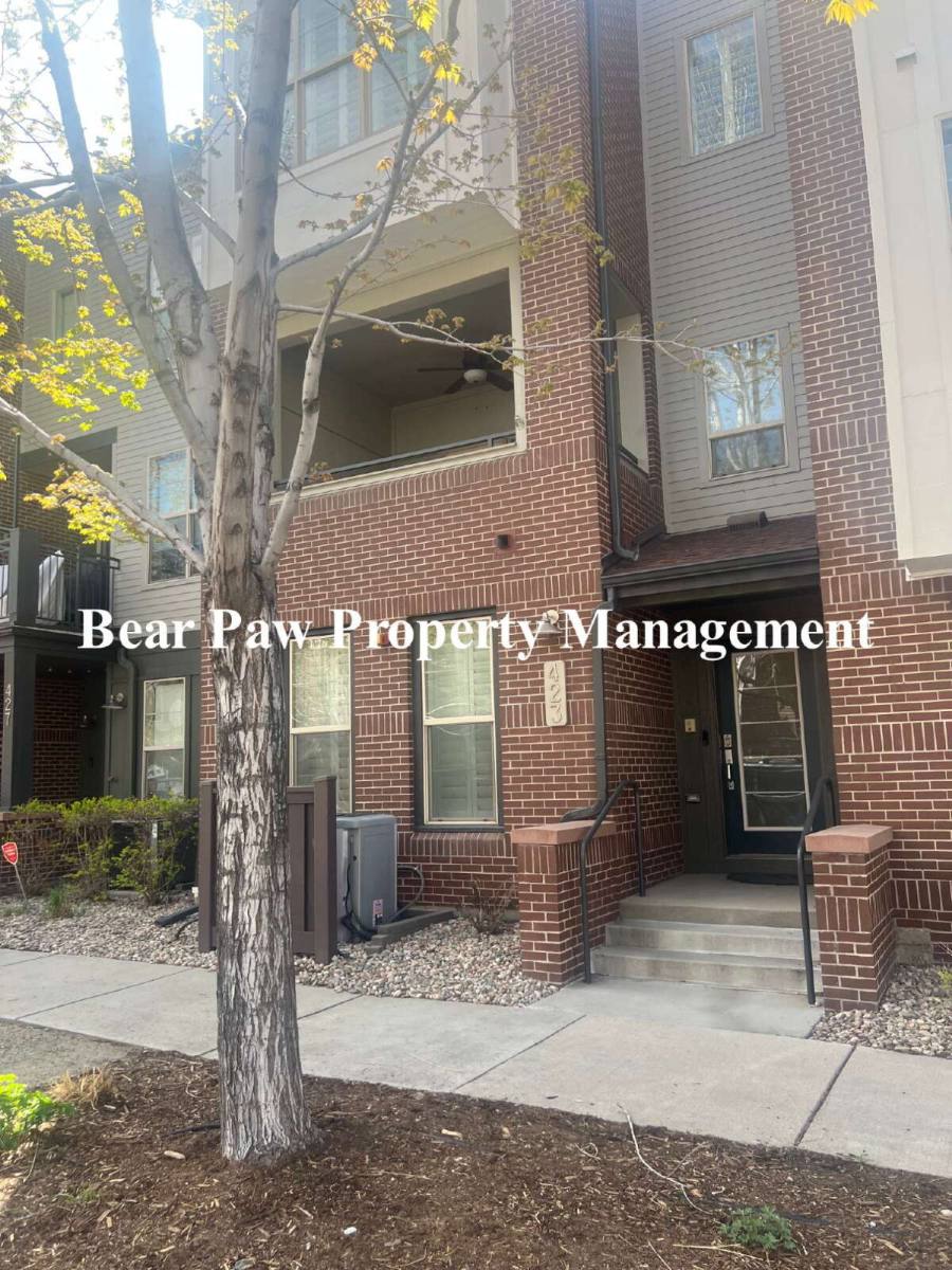 Townhouse for rent at 423 S Reed Court, Denver, CO 80226