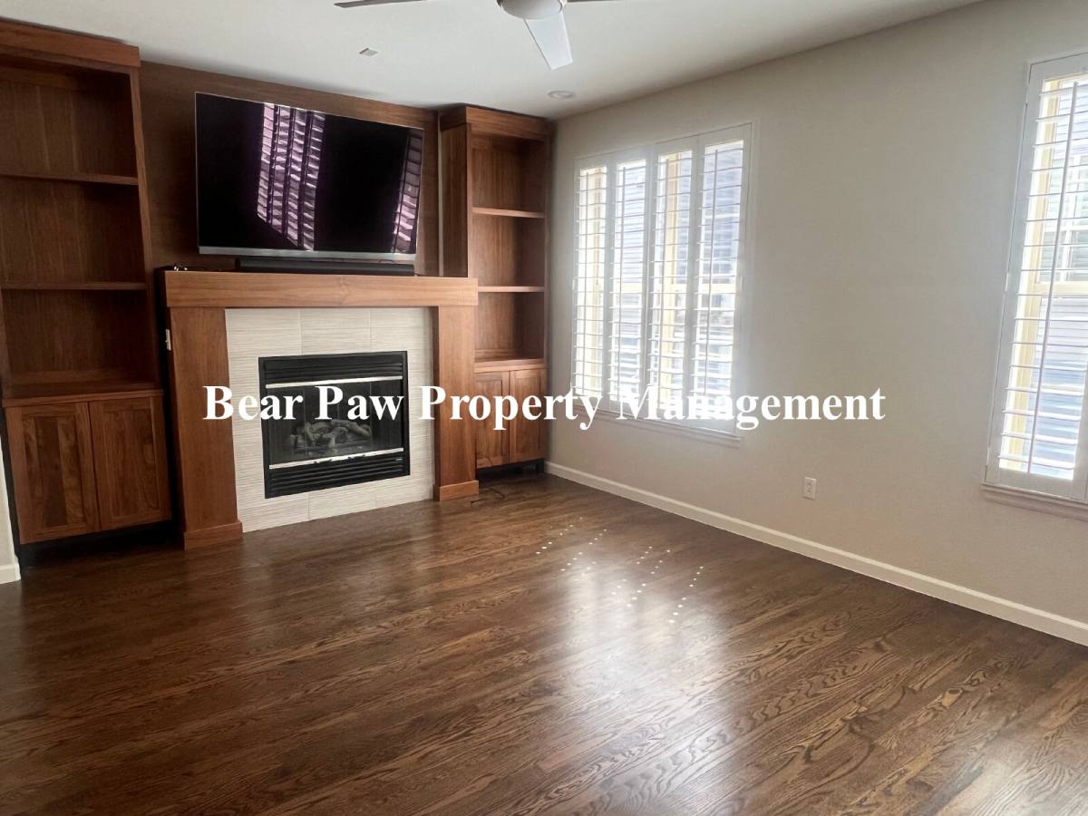 Townhouse for rent at 423 S Reed Court, Denver, CO 80226
