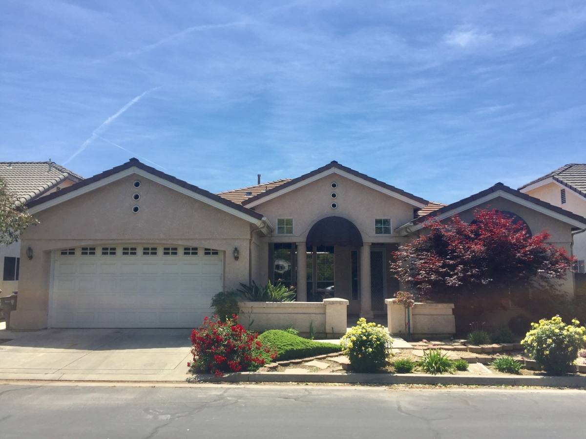 House for rent at 919 E Todd Court, Fresno, CA 93720