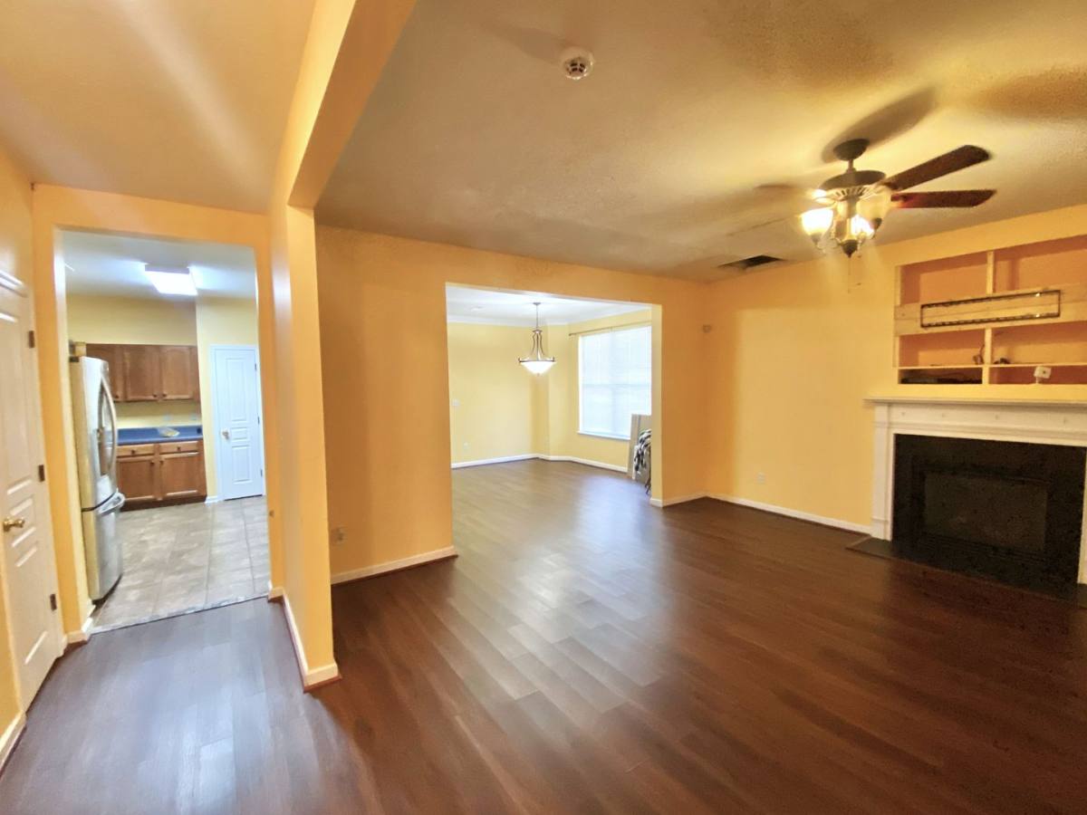 House for rent at 217 W Gilbert St Hw, Hampton, VA 23669
