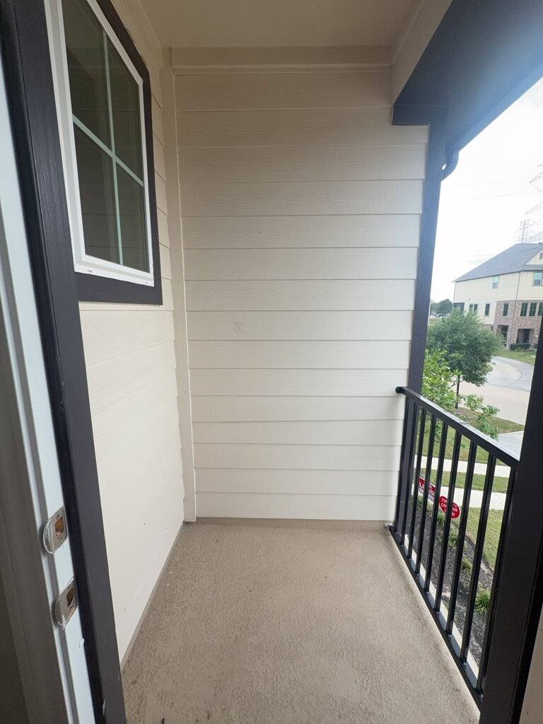 Townhouse for rent at 9406 Caddo Ridge Lane, Cypress, TX 77433