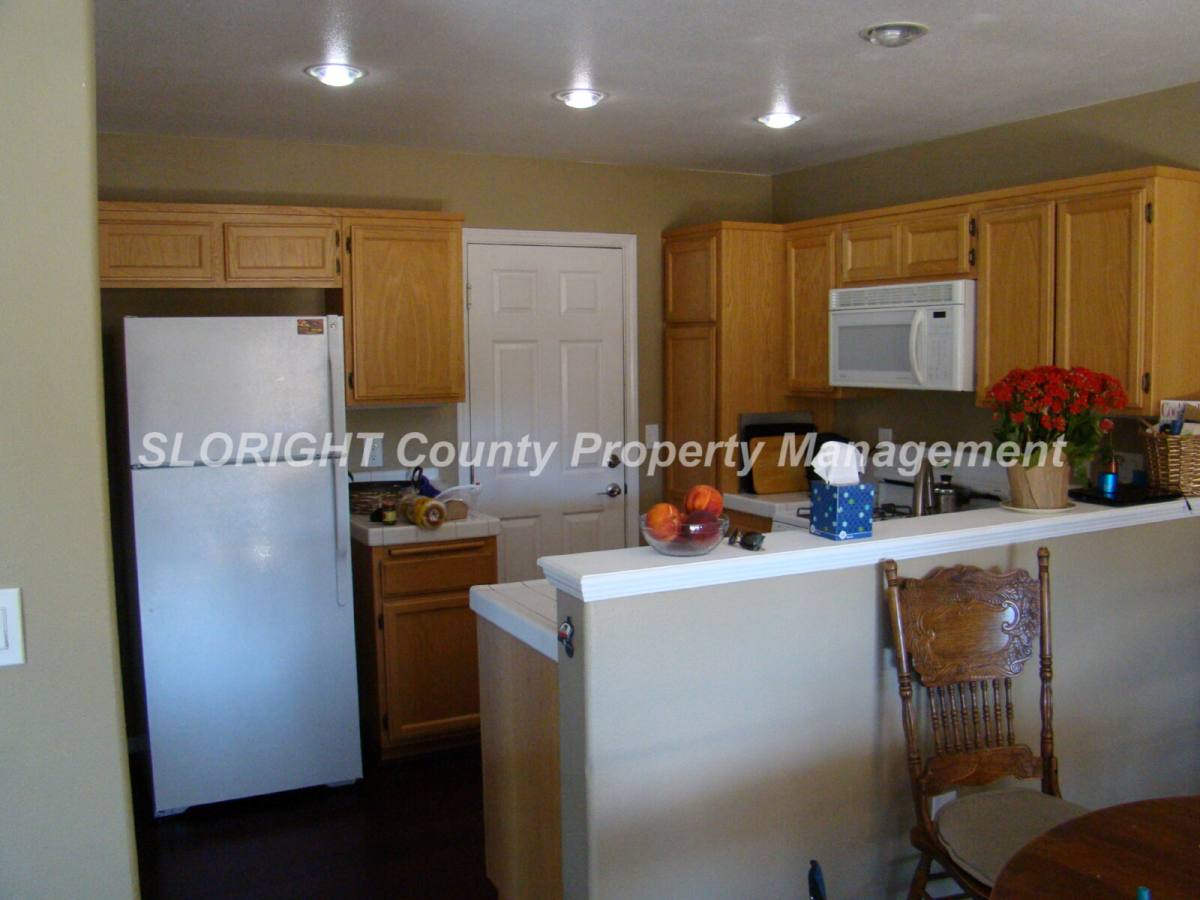 House for rent at 1306 Stoney Creek, Paso Robles, CA 93446