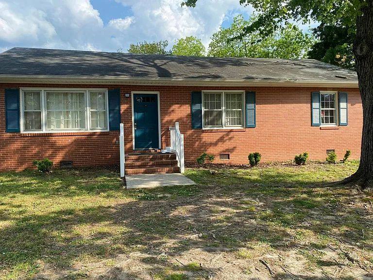 House for rent at 299 Buffalo Rd, Clarksville, VA 23927