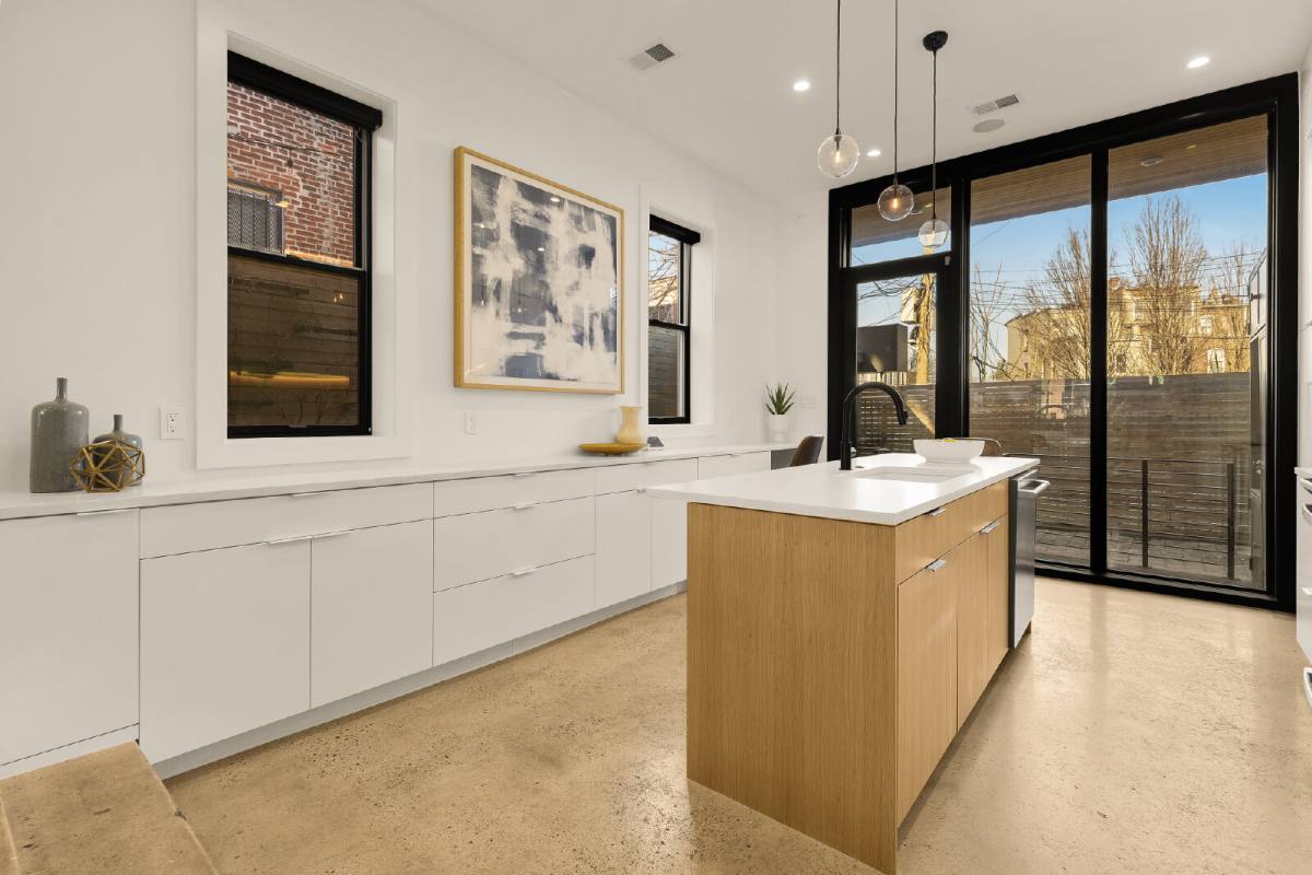 House for rent at 1005 P St NW, Washington, DC 20001