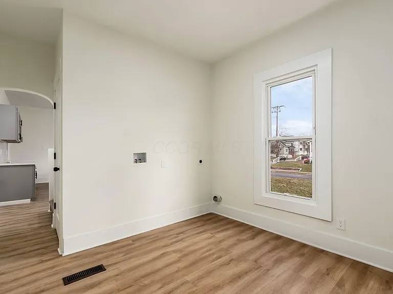Townhouse for rent at 1167 E Whittier St, Columbus, OH 43206