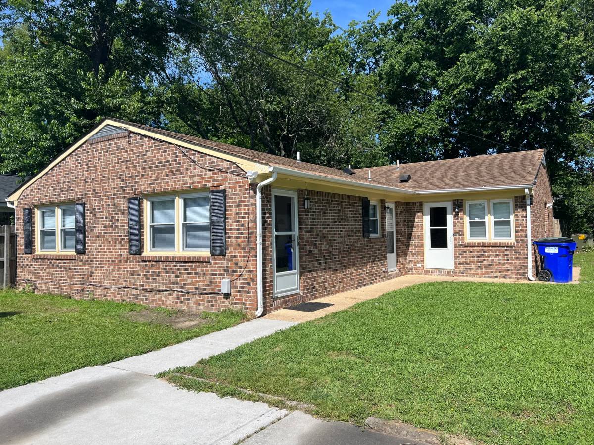 Apartment for rent at 7940 Thompson Rd #B, Norfolk, VA 23518