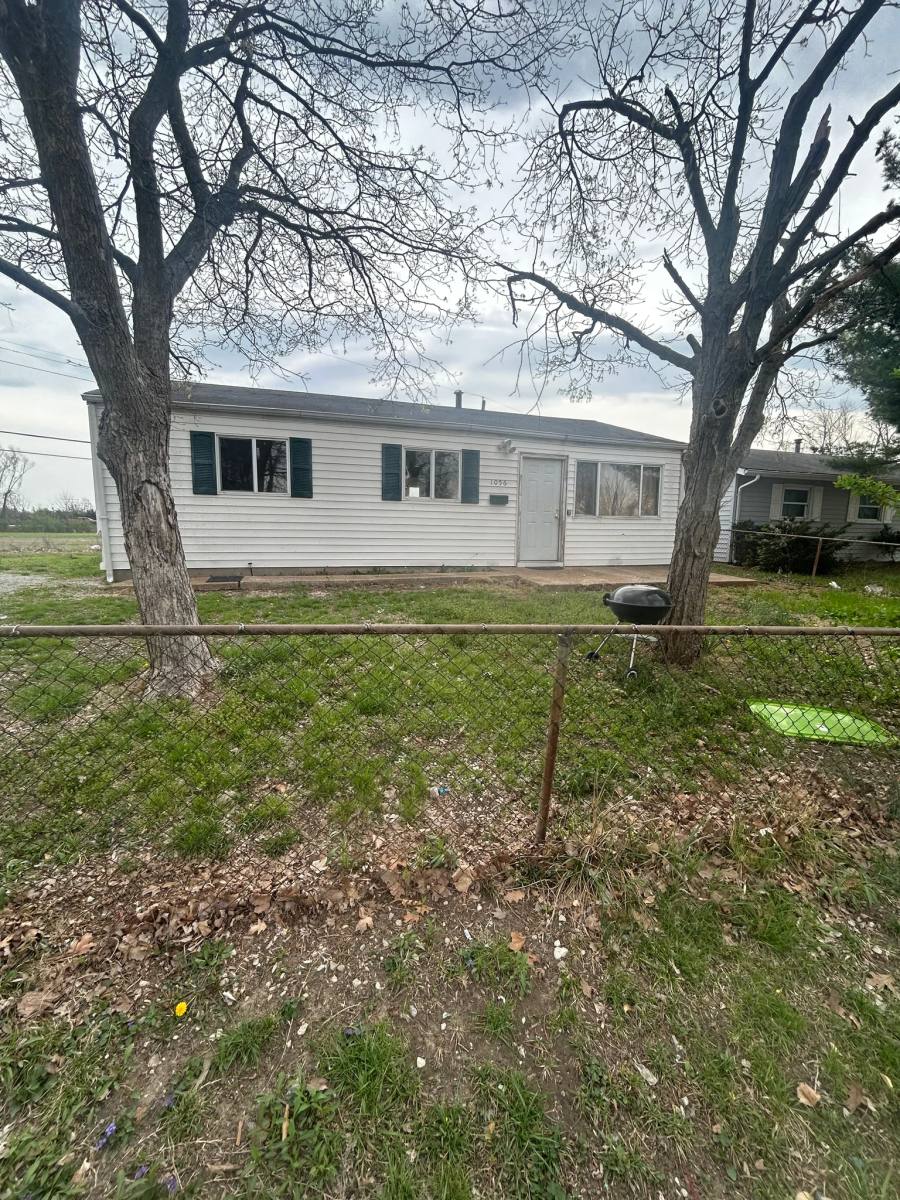 House for rent at 1056 Saint Margaret Dr, East Saint Louis, IL 62206