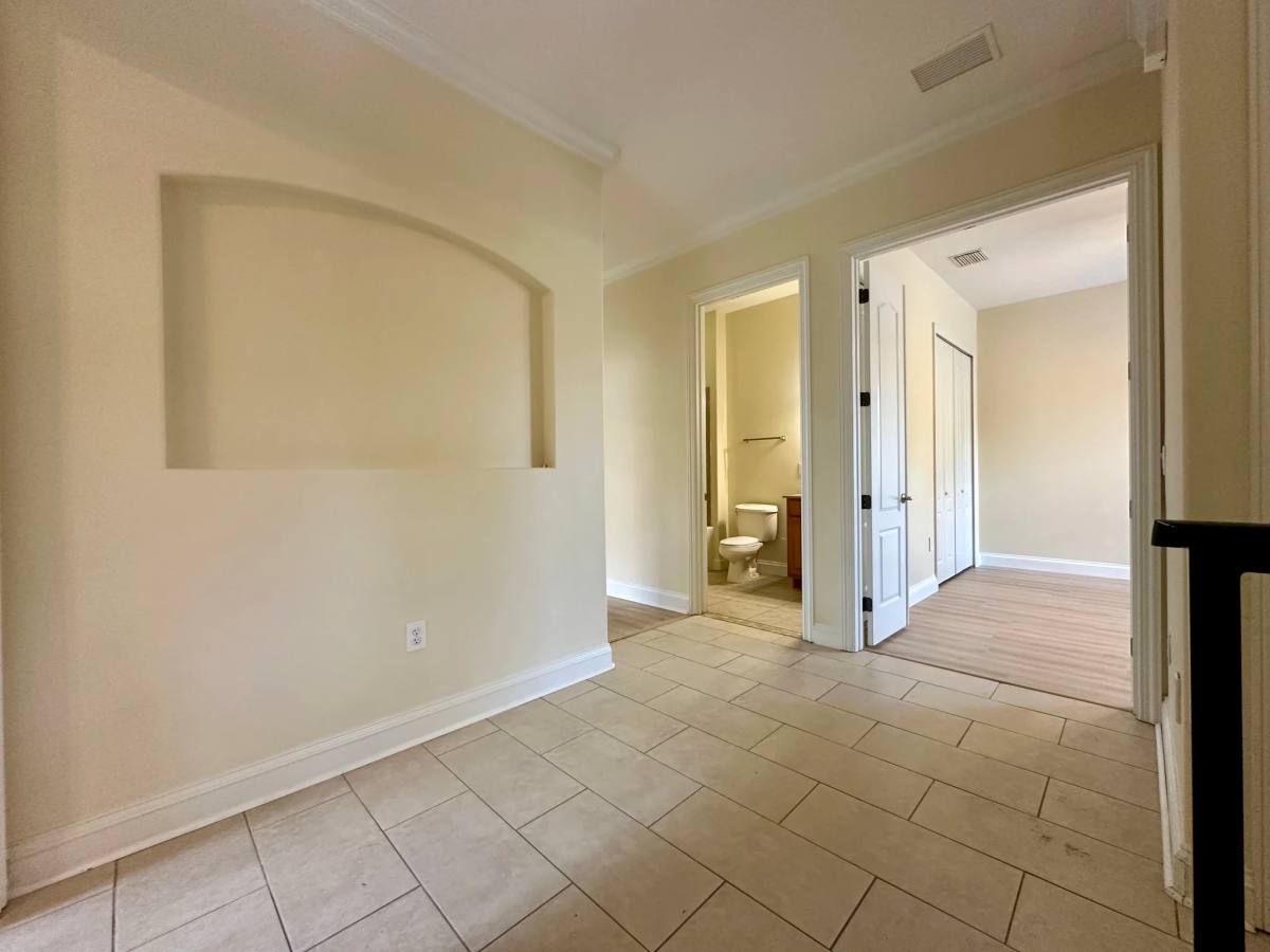 Townhouse for rent at 1303 Verde Dr #1603, Naples, FL 34105