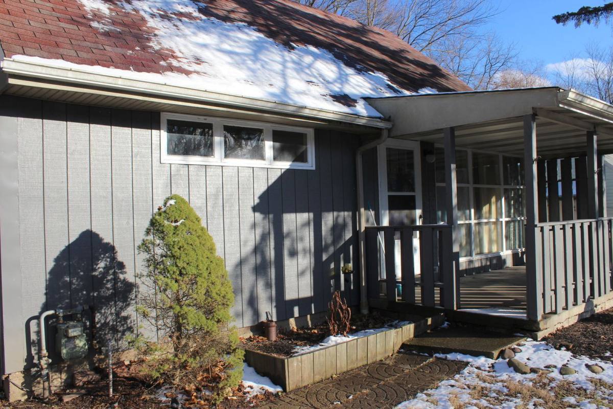 House for rent at 753 Jefferson Rd, Pittsburgh, PA 15235