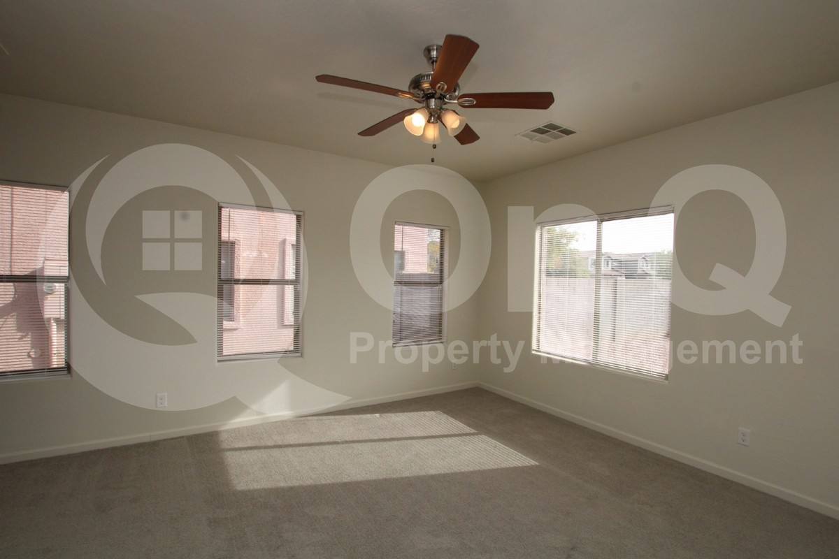 House for rent at 615 E Cody Dr, Phoenix, AZ 85040