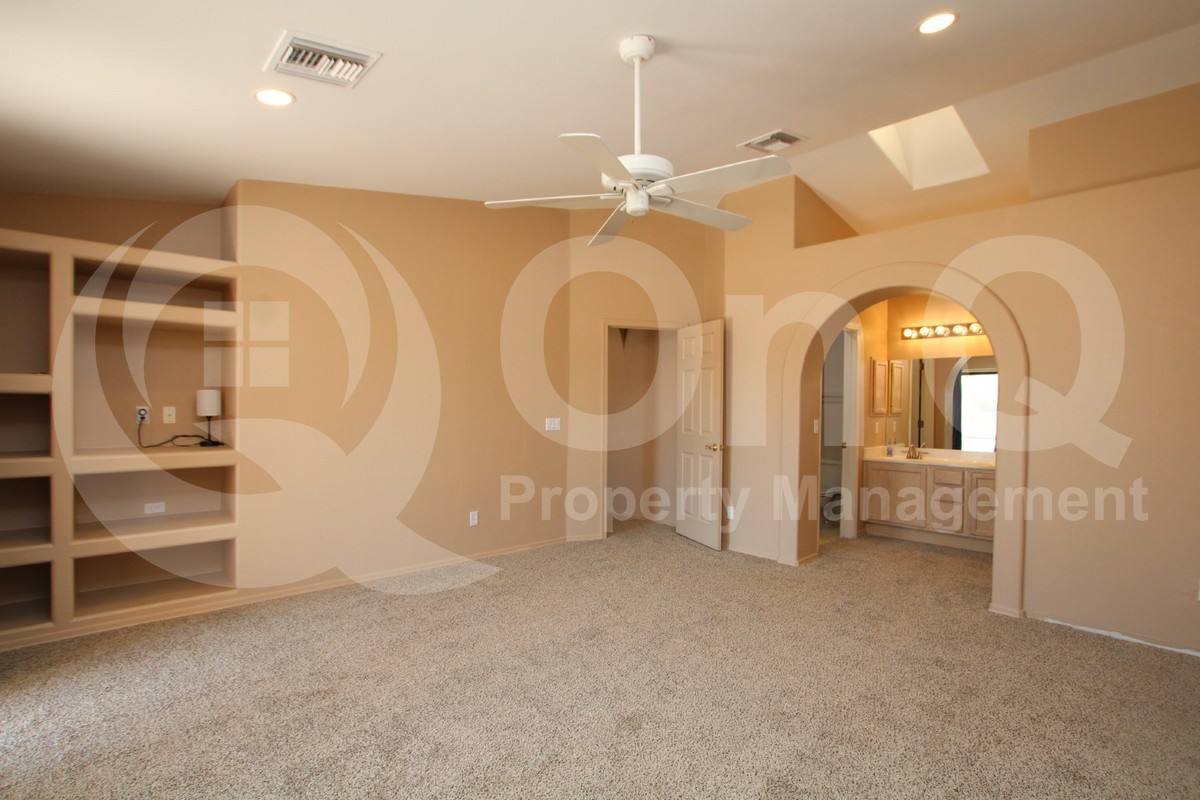 House for rent at 16805 E Glenbrook Blvd, Fountain Hills, AZ 85268