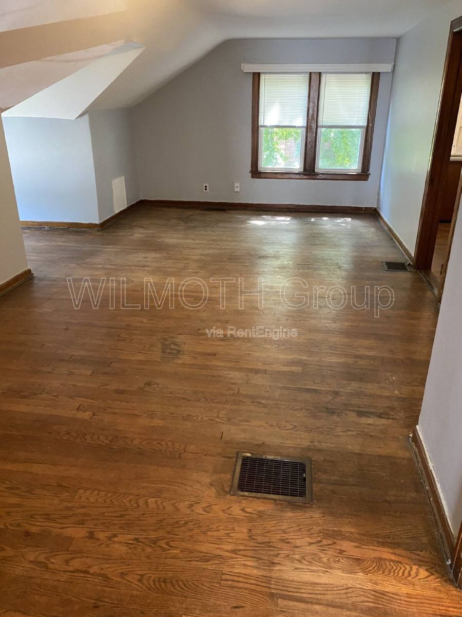 House for rent at 3095 Central Ave, Anderson, IN 46012