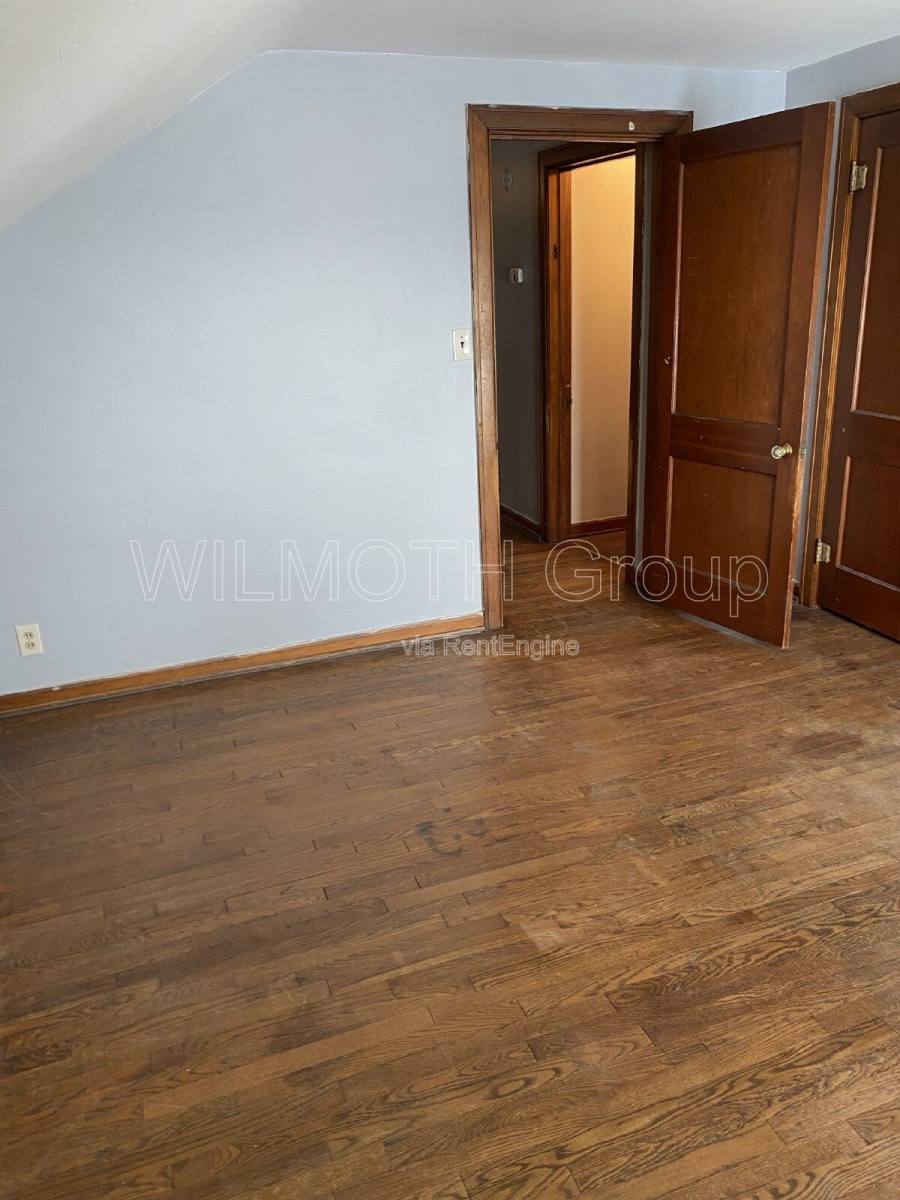 House for rent at 3095 Central Ave, Anderson, IN 46012