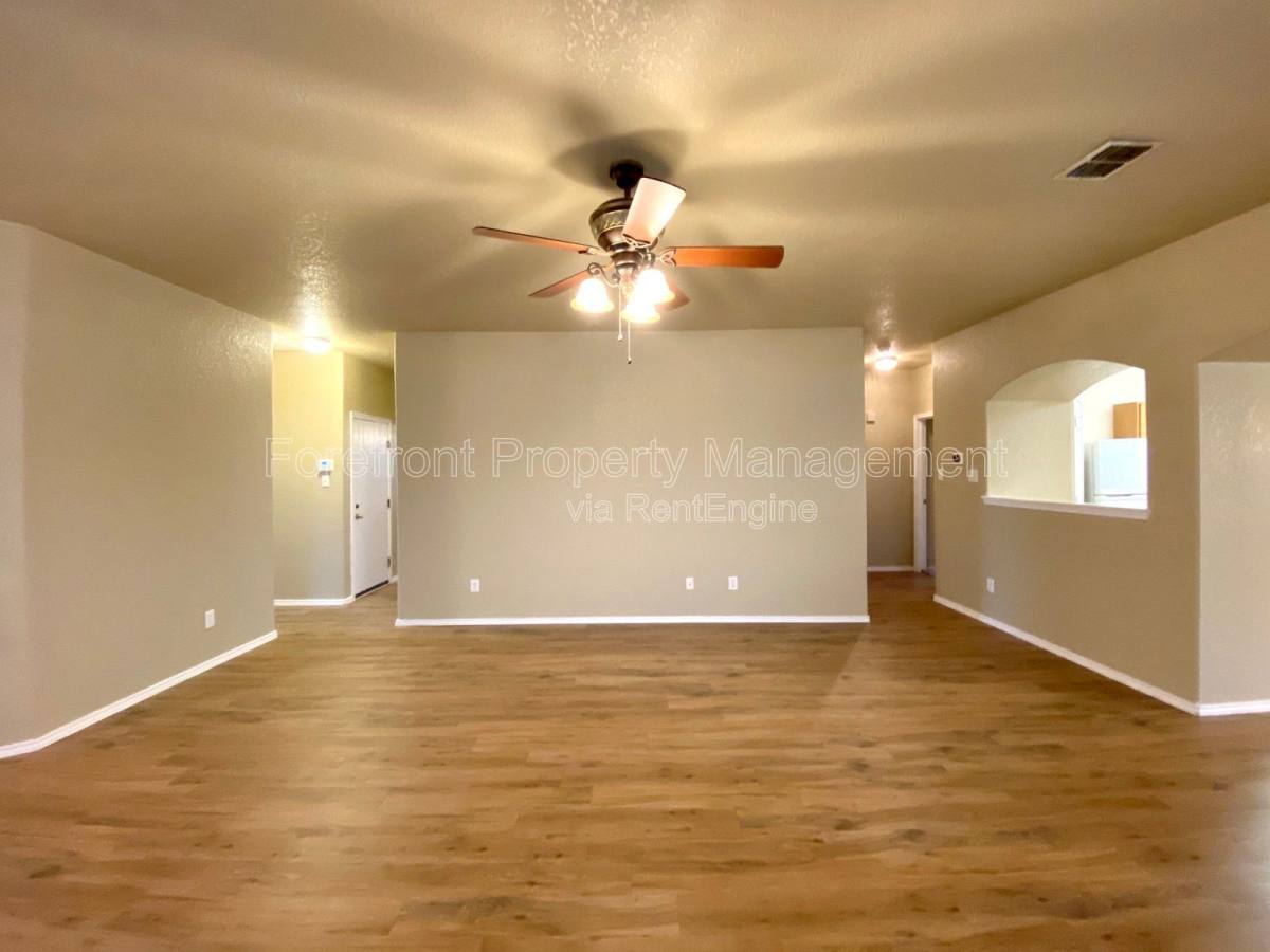 House for rent at 12647 Point Summit, San Antonio, TX 78253