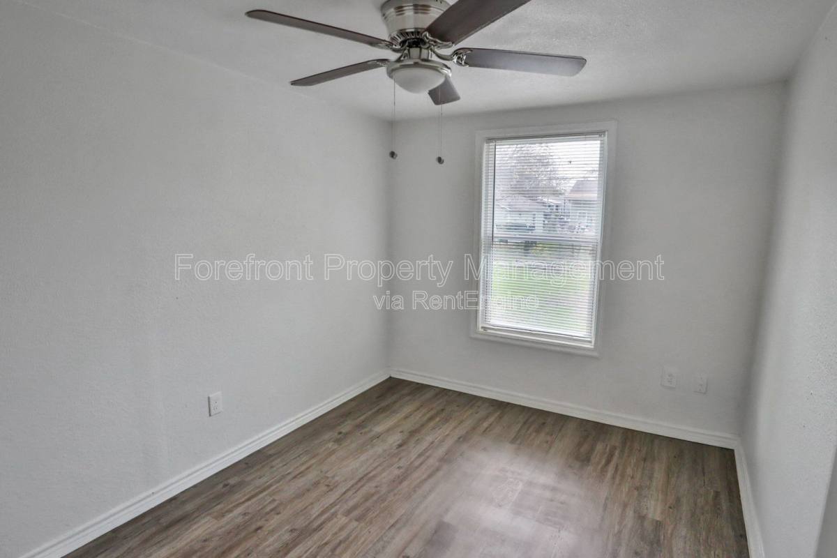 House for rent at 2426 Cincinnati Ave, San Antonio, TX 78228