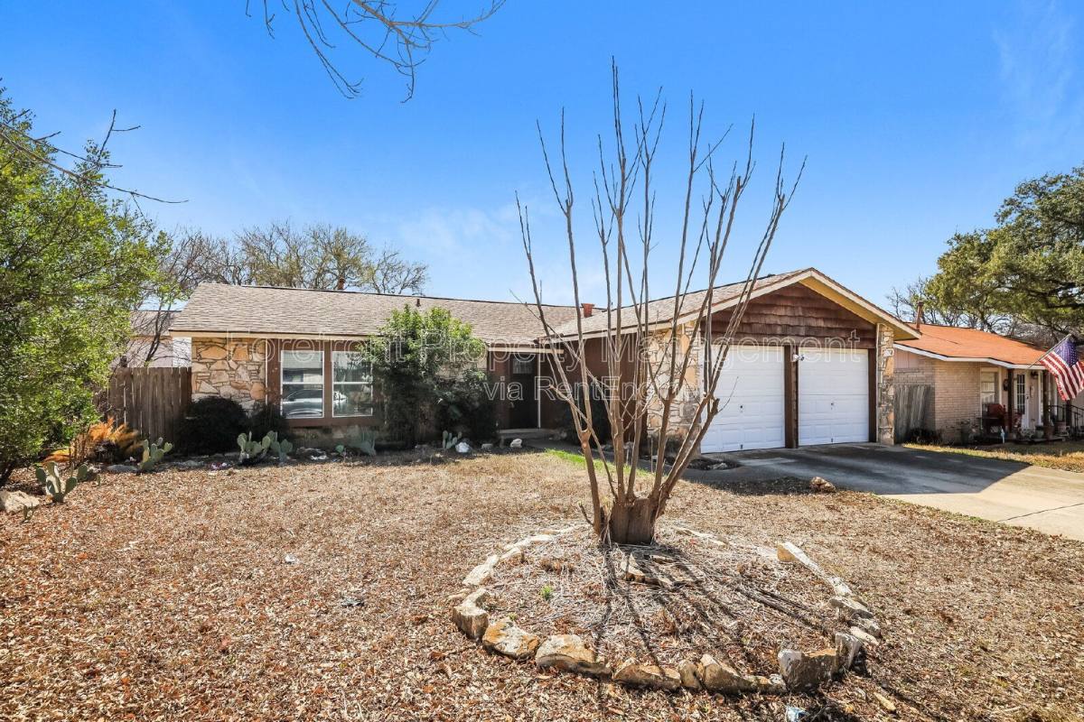 House for rent at 7030 Settlers Ridge, San Antonio, TX 78238