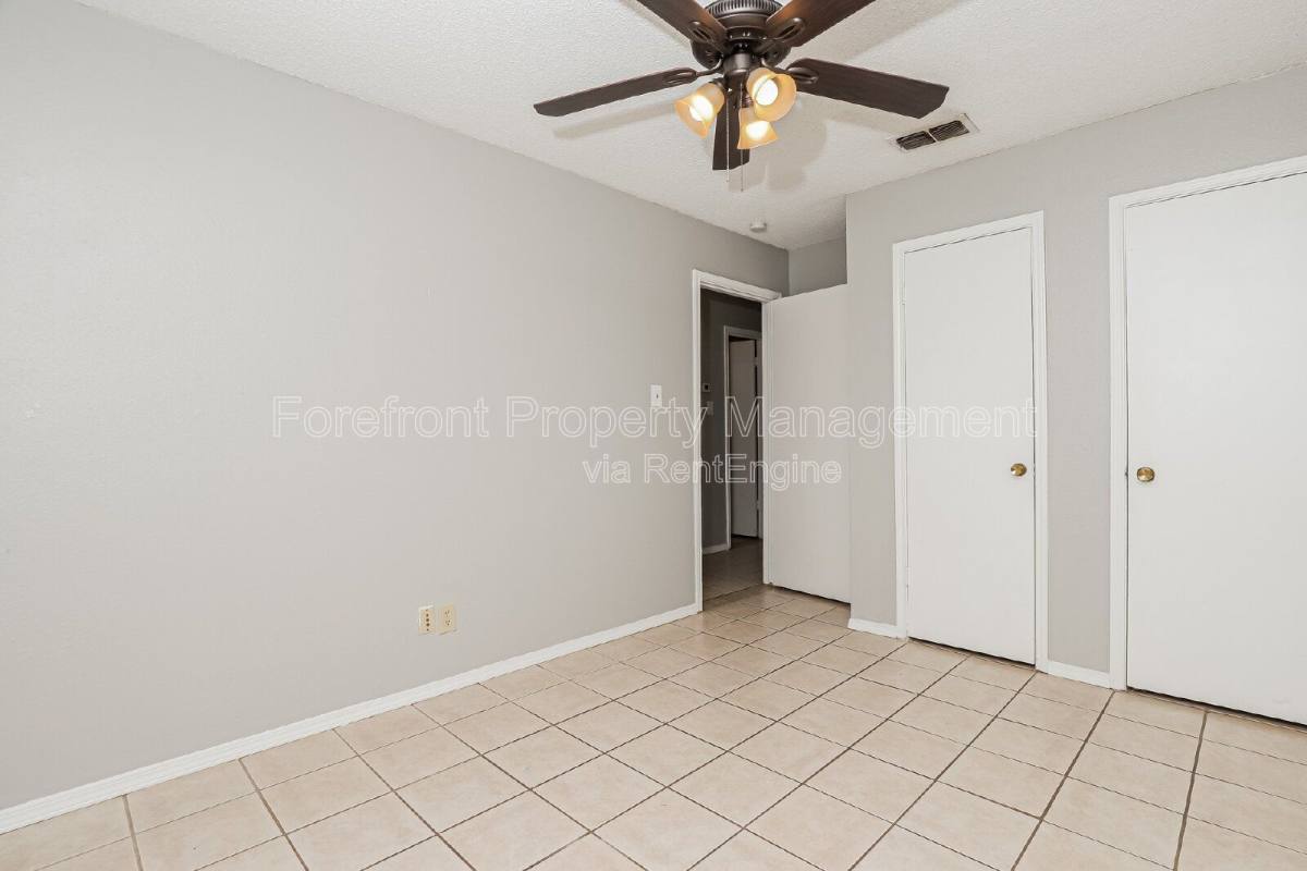 House for rent at 820 W Olmos Dr, San Antonio, TX 78212