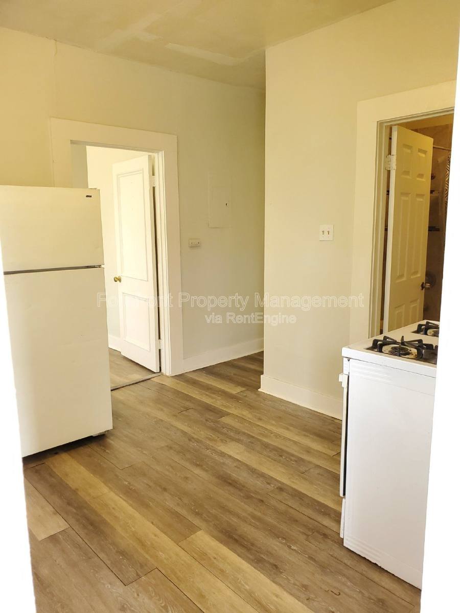 Apartment for rent at 1822 N Olive St #3, San Antonio, TX 78208