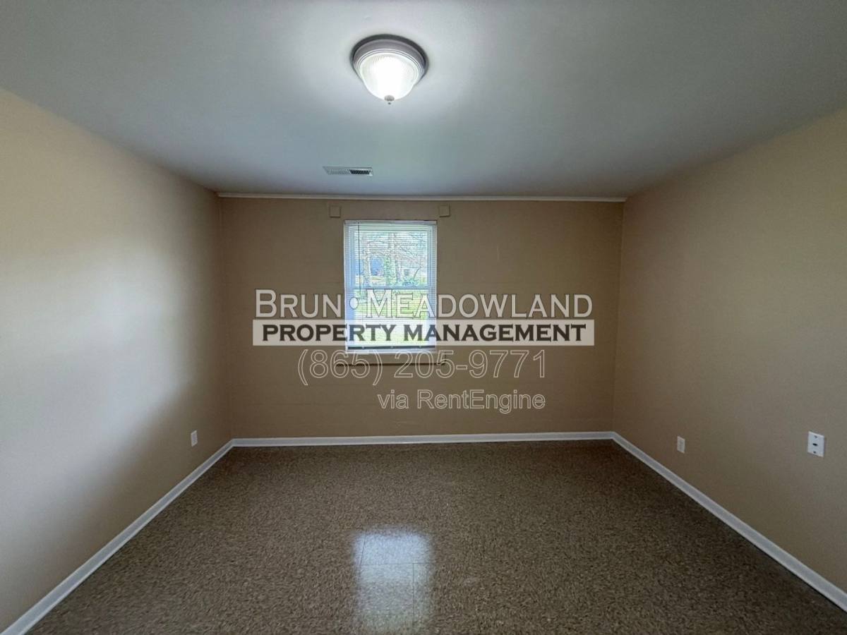 Apartment for rent at 5200 John Hall Rd #G, Knoxville, TN 37920