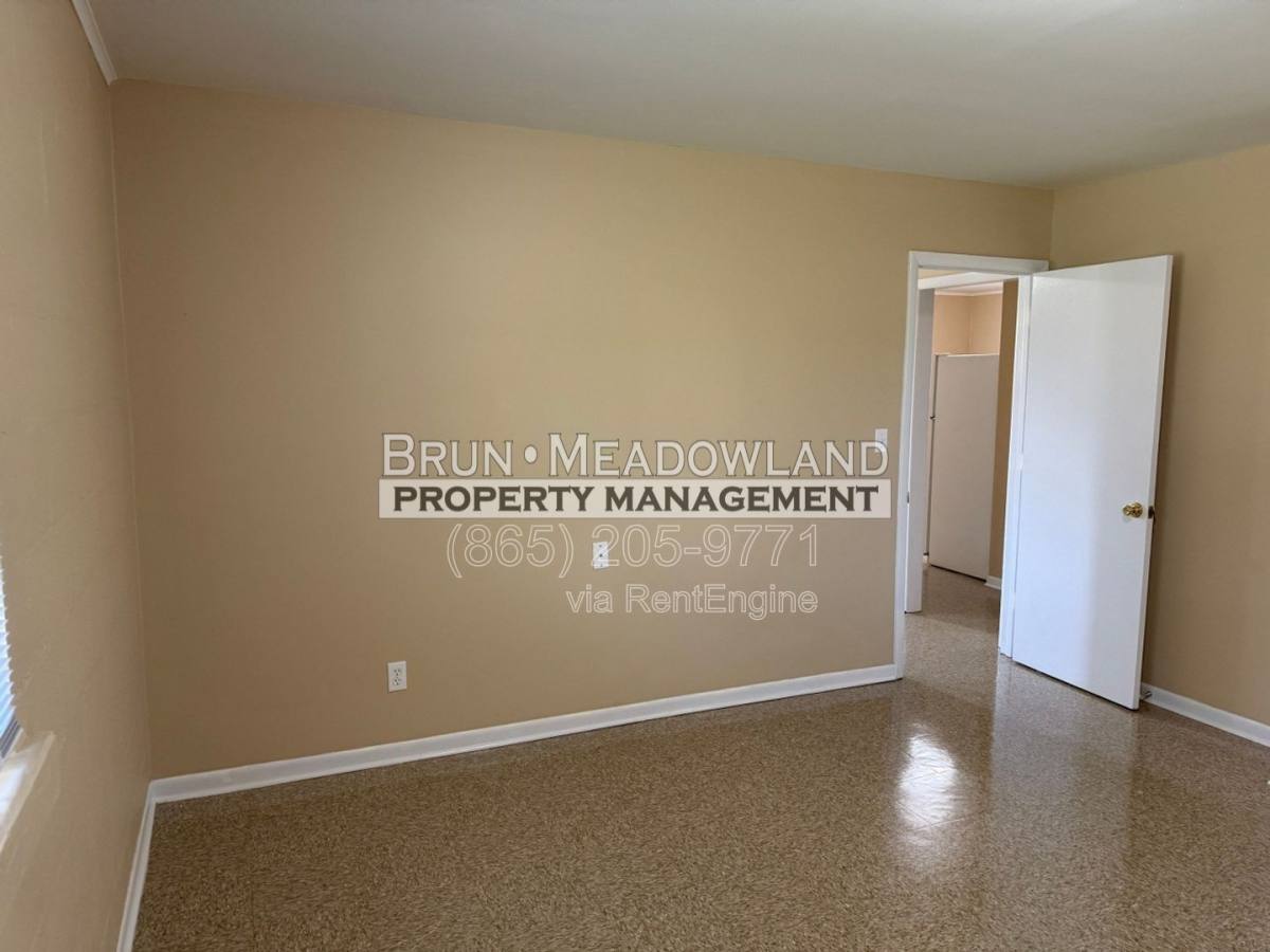 Apartment for rent at 5200 John Hall Rd #G, Knoxville, TN 37920