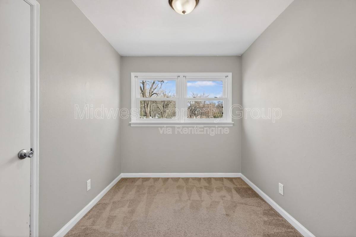 House for rent at 12035 Krenning Lane, Saint Louis, MO 63138
