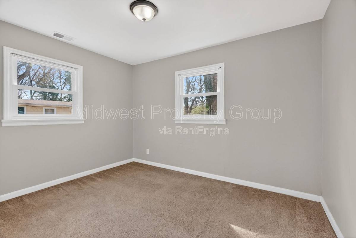 House for rent at 12035 Krenning Lane, Saint Louis, MO 63138