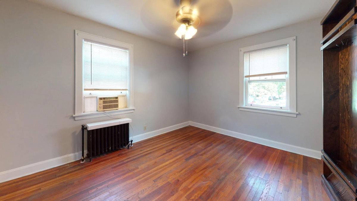 Apartment for rent at 331 Bryant Ave #2, Cincinnati, OH 45220