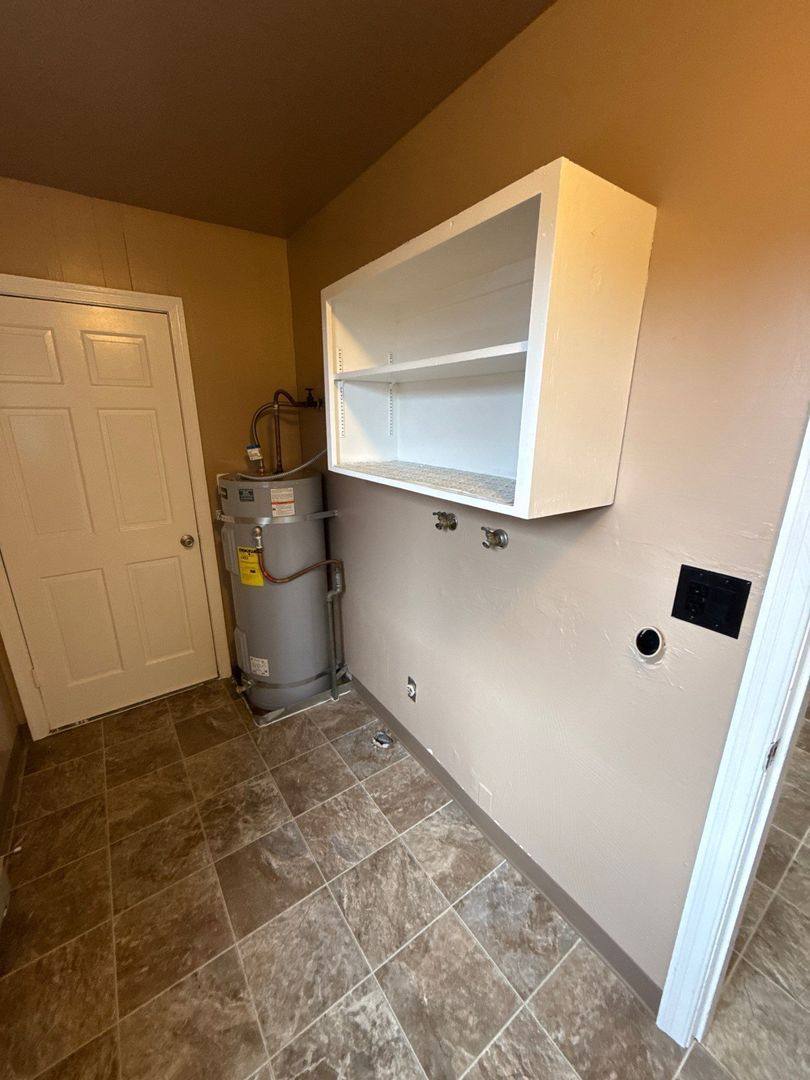 Apartment for rent at 465 Madrona Ave SE, Salem, OR 97302