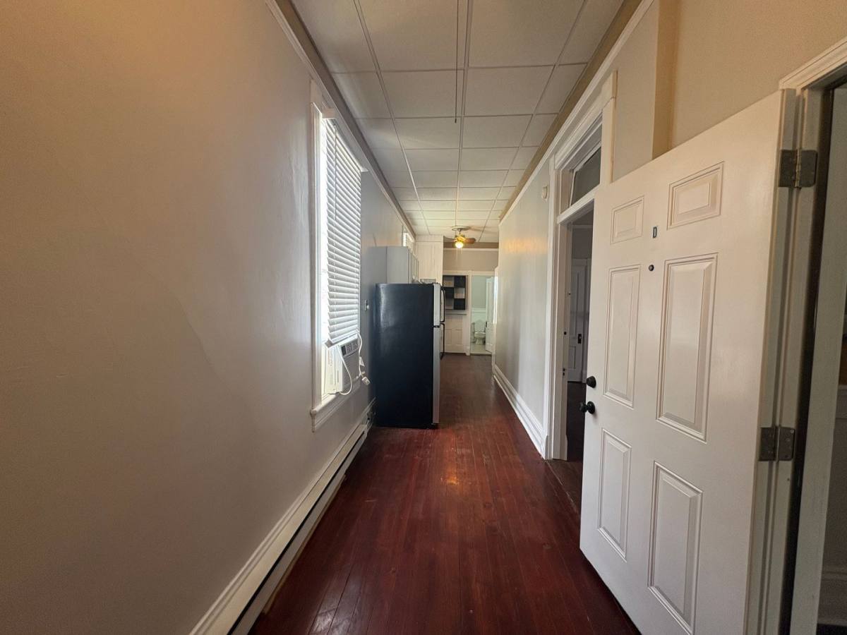 Apartment for rent at 883 Mulberry St #D, Macon, GA 31201