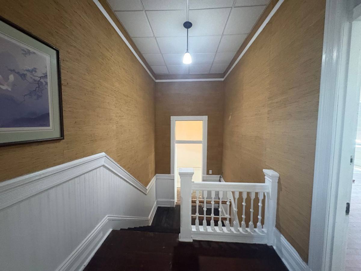 Apartment for rent at 883 Mulberry St #D, Macon, GA 31201