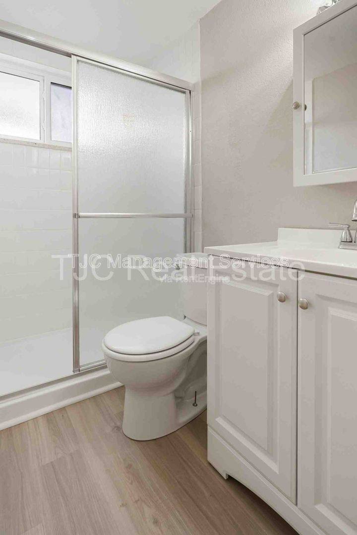 Apartment for rent at 1138 Corona St #103, Denver, CO 80218