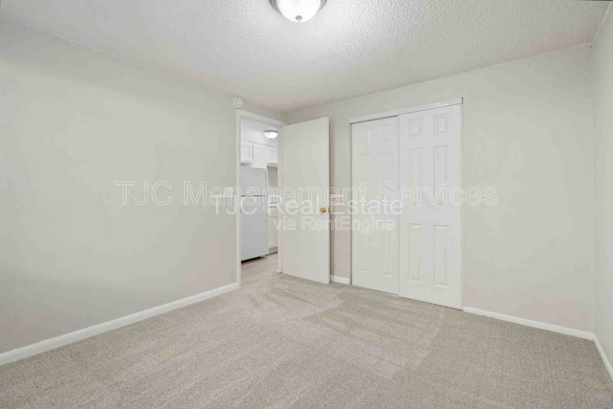 Apartment for rent at 1138 Corona St #103, Denver, CO 80218