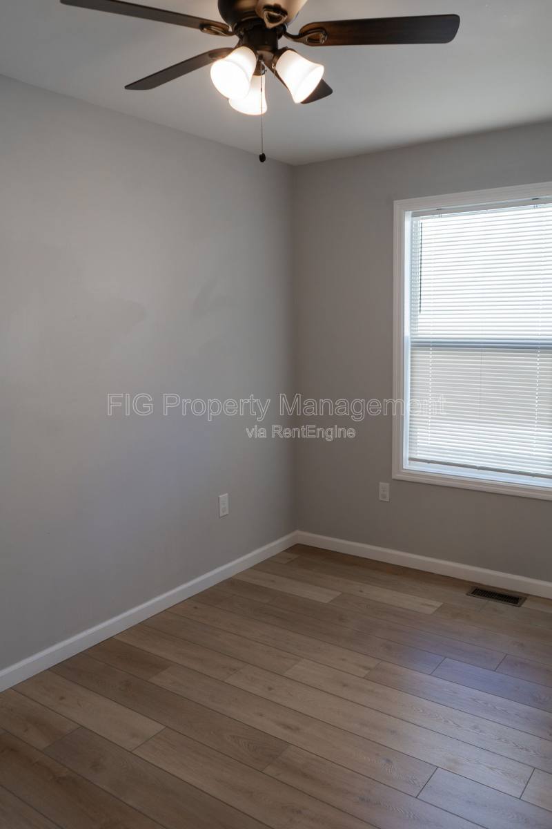 Apartment for rent at 3225 Bikers Path Way, Knoxville, TN 37920