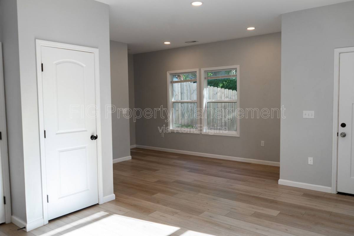 Apartment for rent at 3225 Bikers Path Way, Knoxville, TN 37920