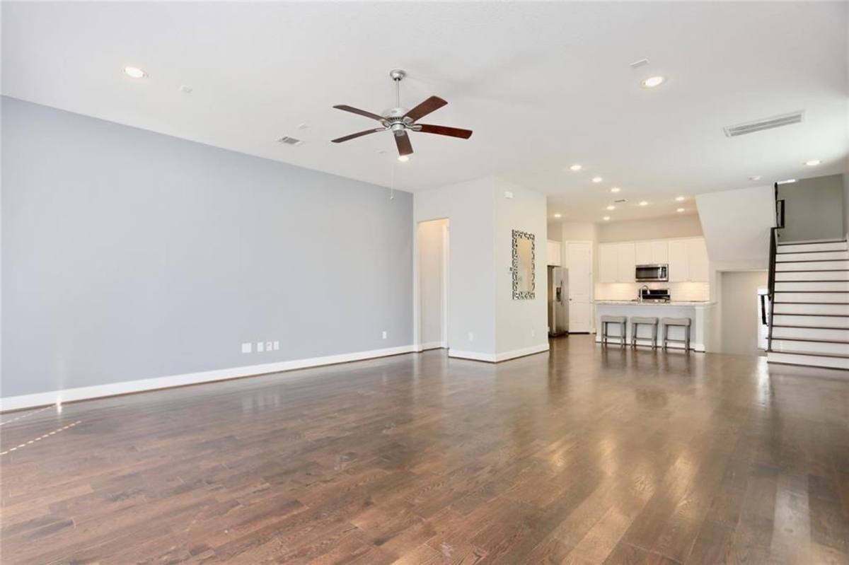 Apartment for rent at 1227 W 19th St #A, Houston, TX 77008