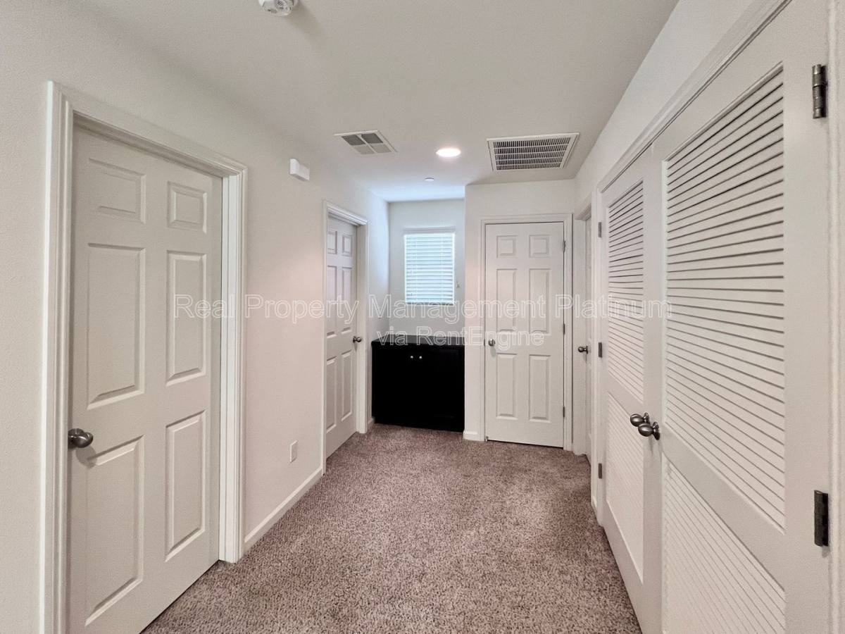 House for rent at 3584 Significant Way, Clovis, CA 93619