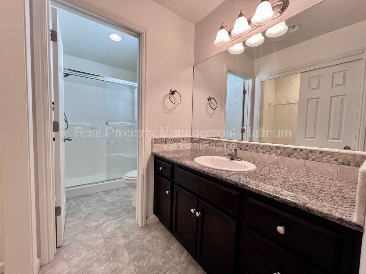 House for rent at 3584 Significant Way, Clovis, CA 93619