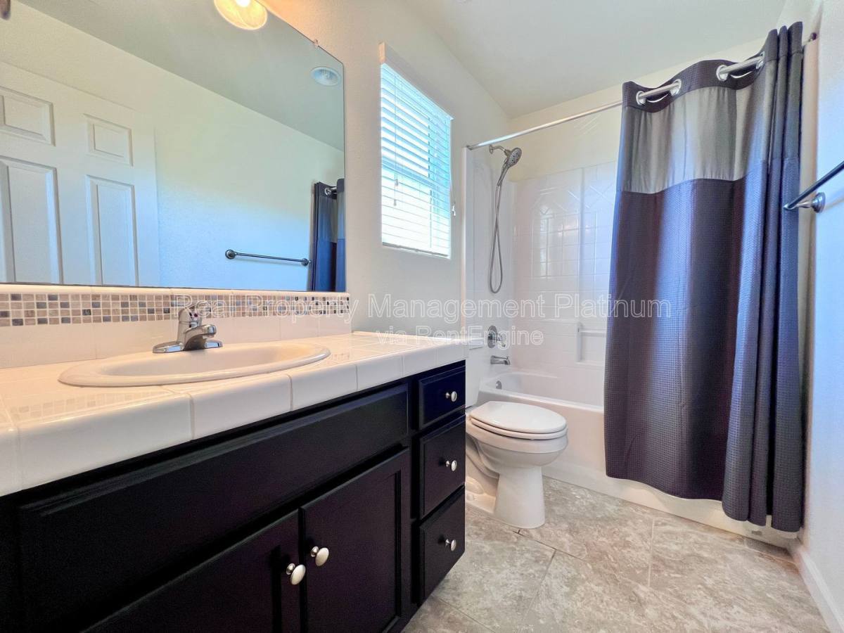 House for rent at 3584 Significant Way, Clovis, CA 93619