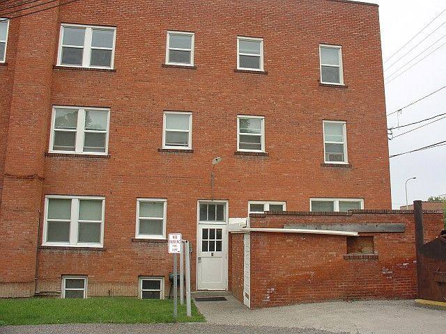 Apartment for rent at 3409 1st Ave N, Billings, MT 59101