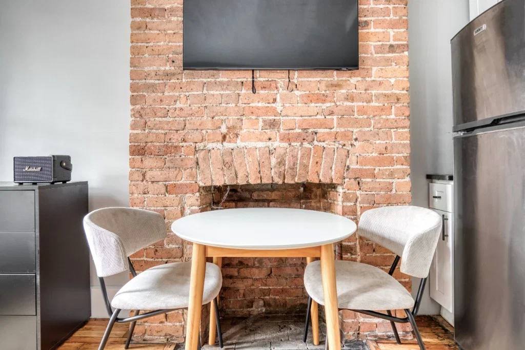 Apartment for rent at 17 Gay St #6, New York, NY 10014