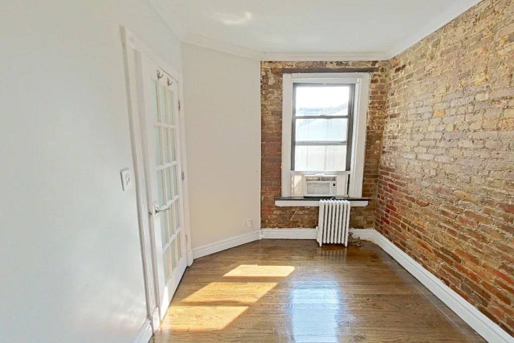 Apartment for rent at 410 E 10th St #6E, New York, NY 10009