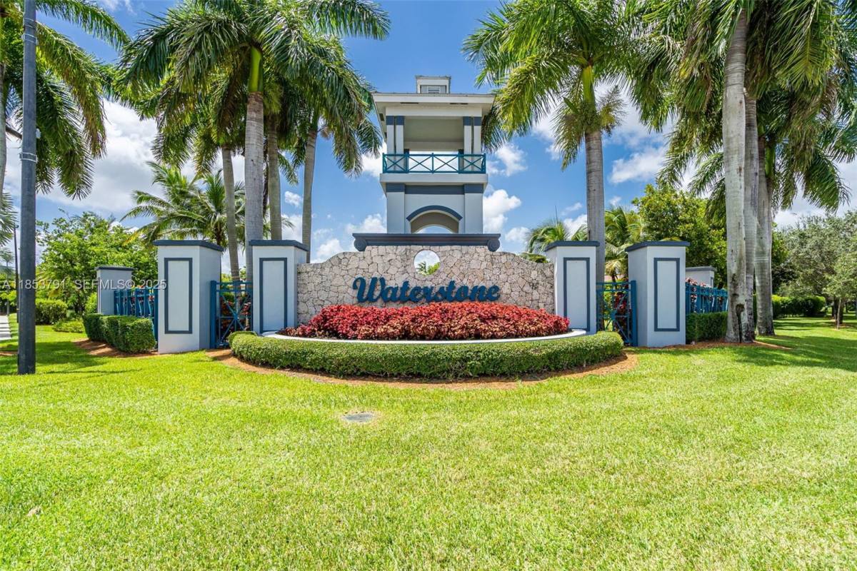 House for rent at 1755 NE 37th Ave, Homestead, FL 33033