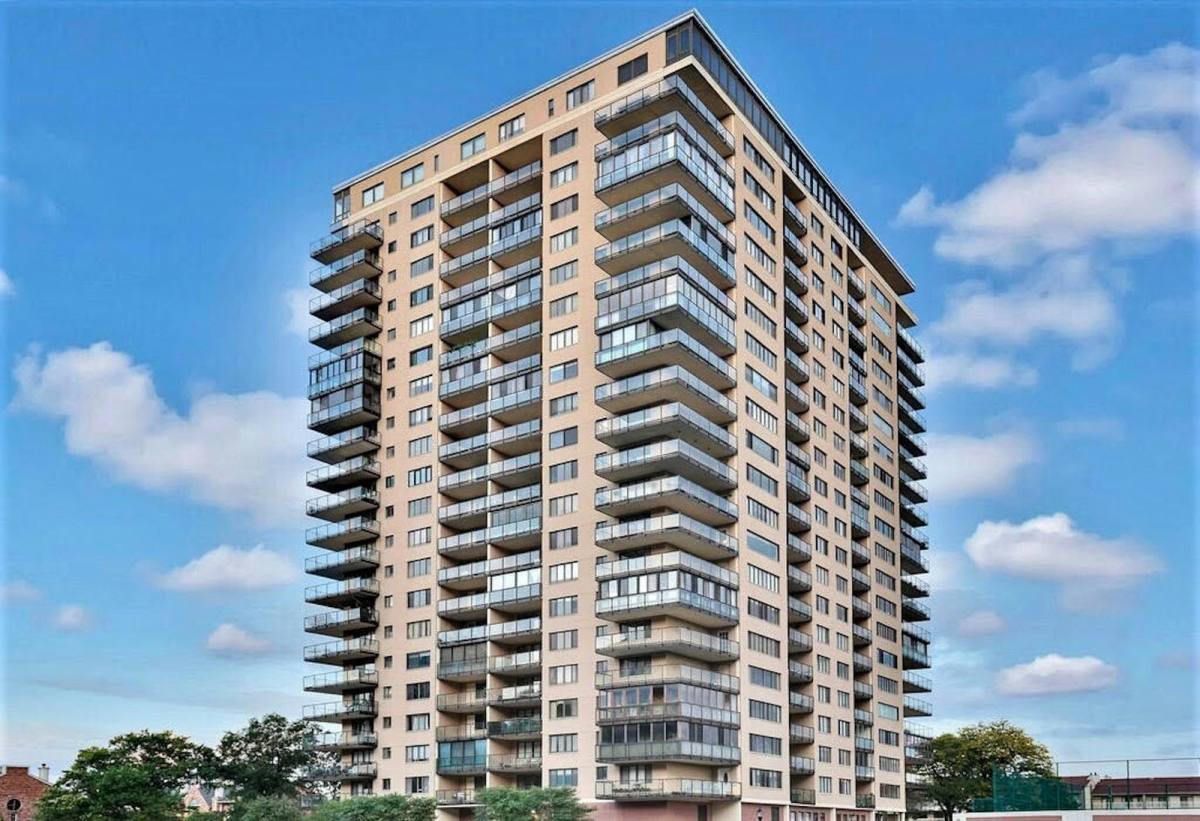 Condo for rent at 1203 River Rd #17M, Edgewater, NJ 07020