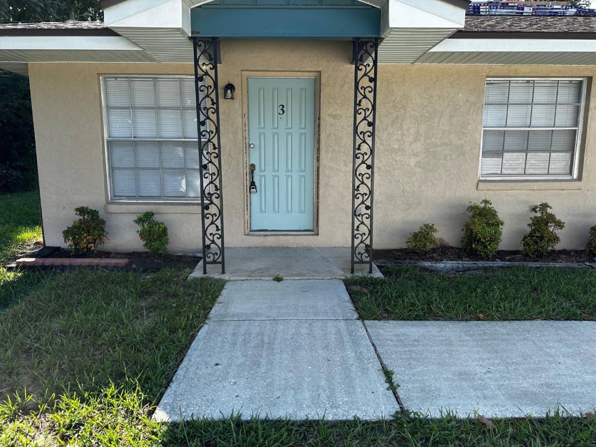 Apartment for rent at 610 Emerald Ave #3, Lake Wales, FL 33853