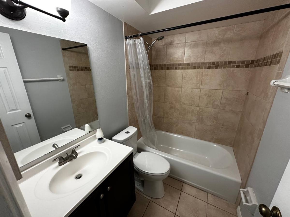 Apartment for rent at 610 Emerald Ave #3, Lake Wales, FL 33853