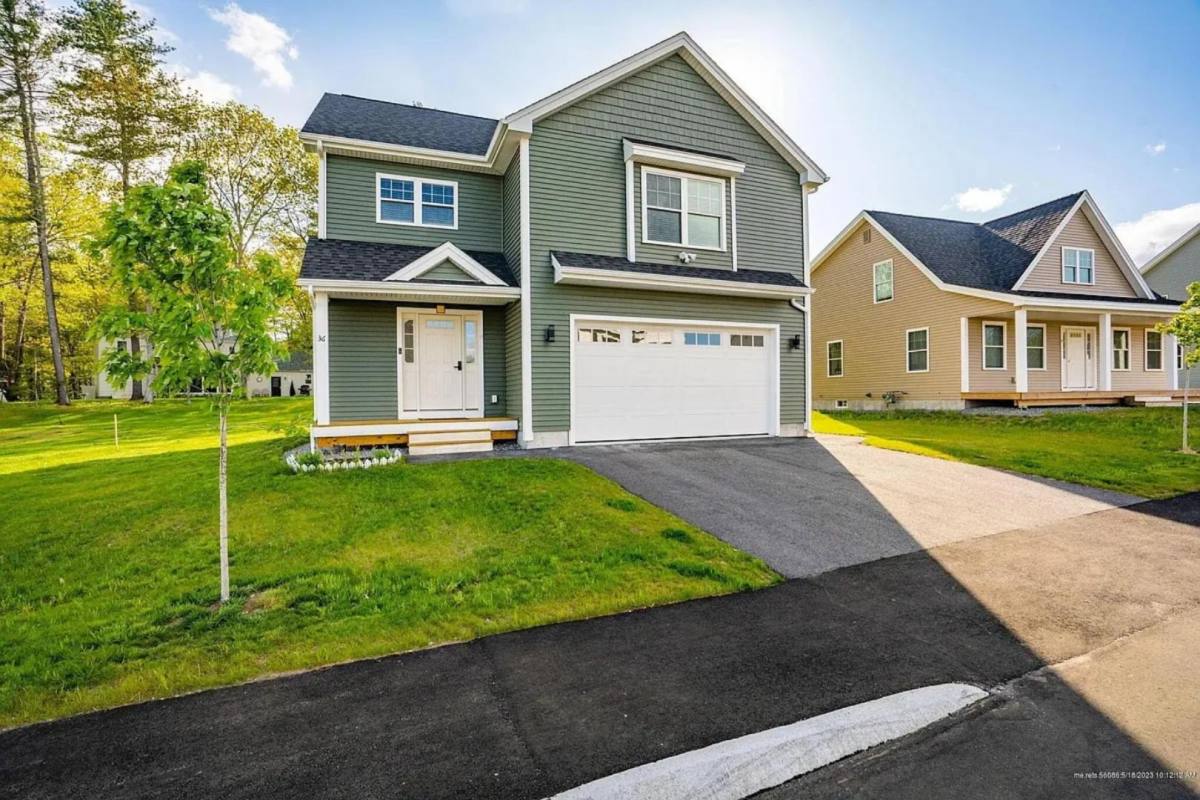 House for rent at 36 Belvedere Dr #1, Windham, ME 04062